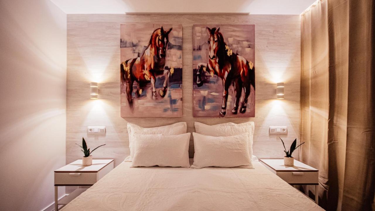 Don Quijote Apartment San Bartolome Bagian luar foto