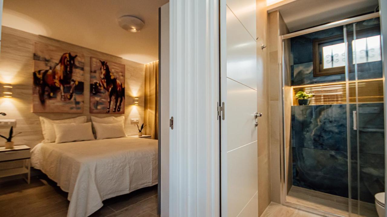Don Quijote Apartment San Bartolome Bagian luar foto
